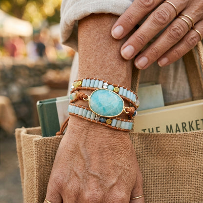 Pulsera Envolvente "Calma Sagrada" — Amazonita y Piel