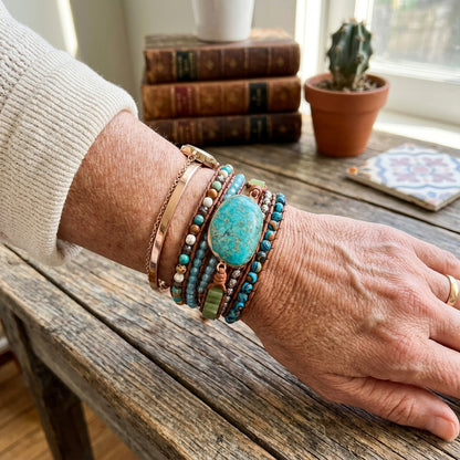 Pulsera Wrap "Alma de Turquesa" — 5 Vueltas de Cuero con Piedra Natural